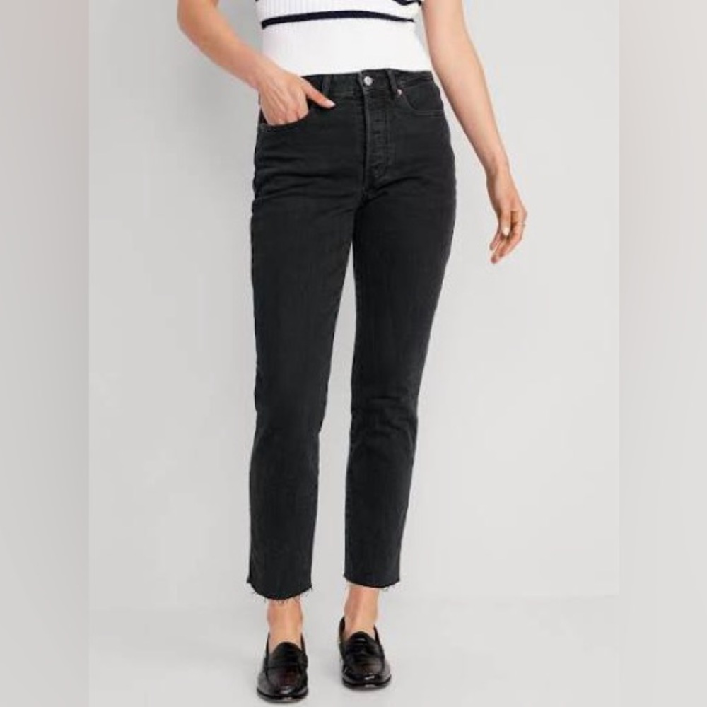 NWT OG Straight Jeans w/ Frayed Hem